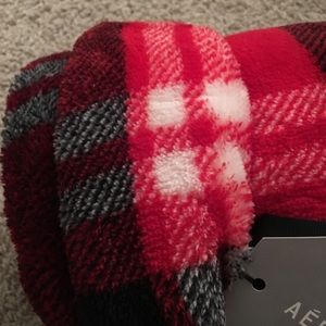 Aeropostale fluffy blanket